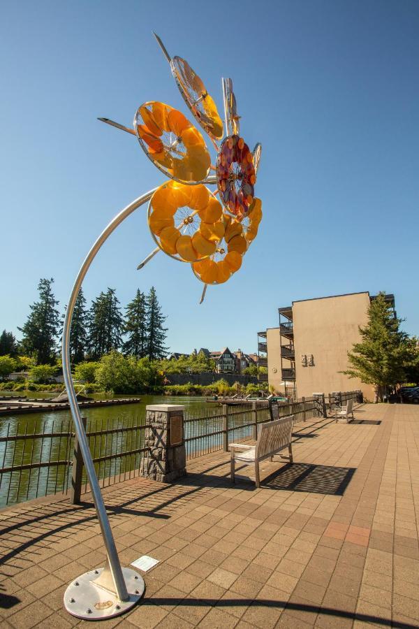 Lakeshore Inn Lake Oswego Εξωτερικό φωτογραφία